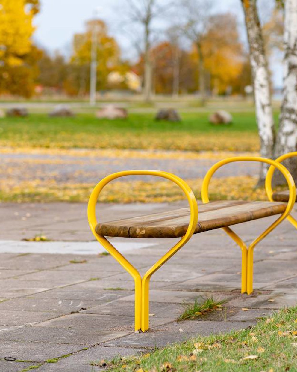 Vestre replaced cast iron with aluminium in its new bench.