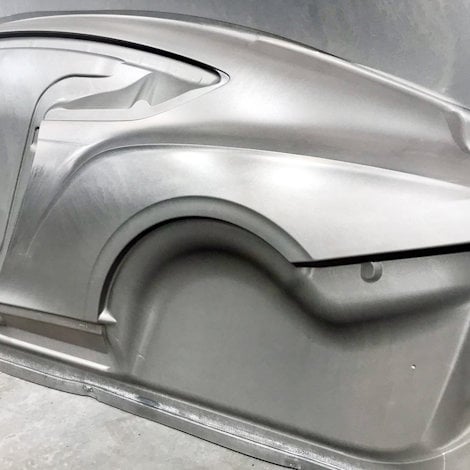 aluminium sheet hot formed for a car body