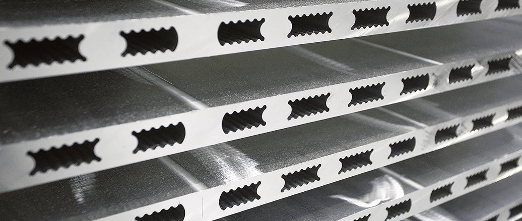 aluminium profile for freezer plate.jpg