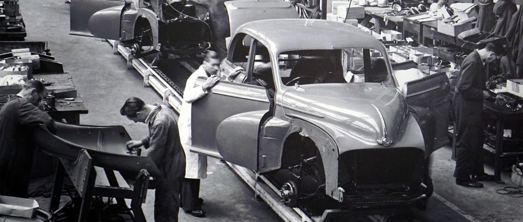 morris car factory ca 1940